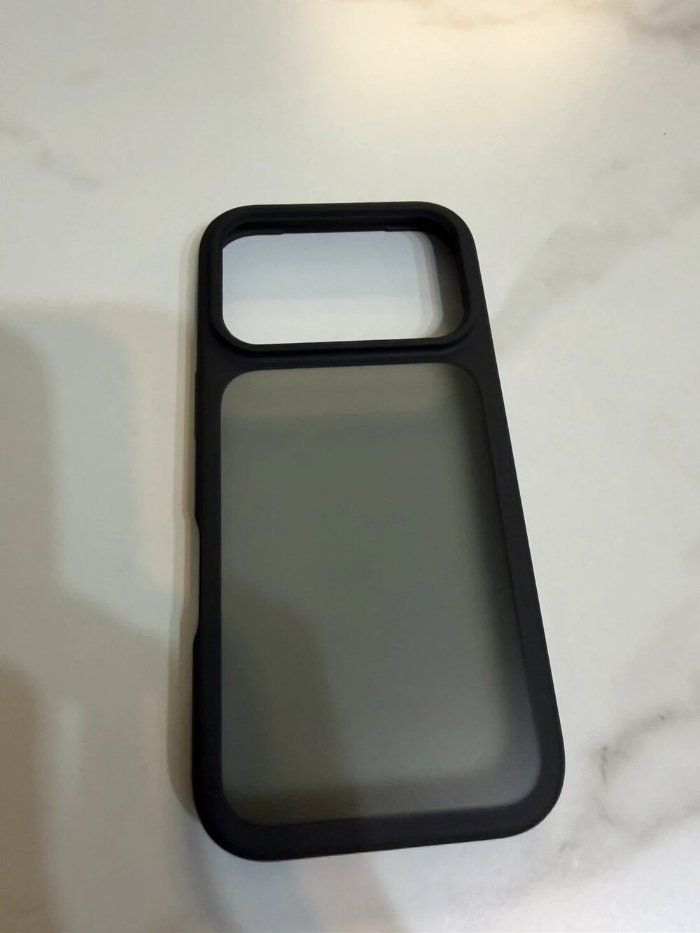 iPhone 17 Pro Case - Basic Matte Black Slim Cover